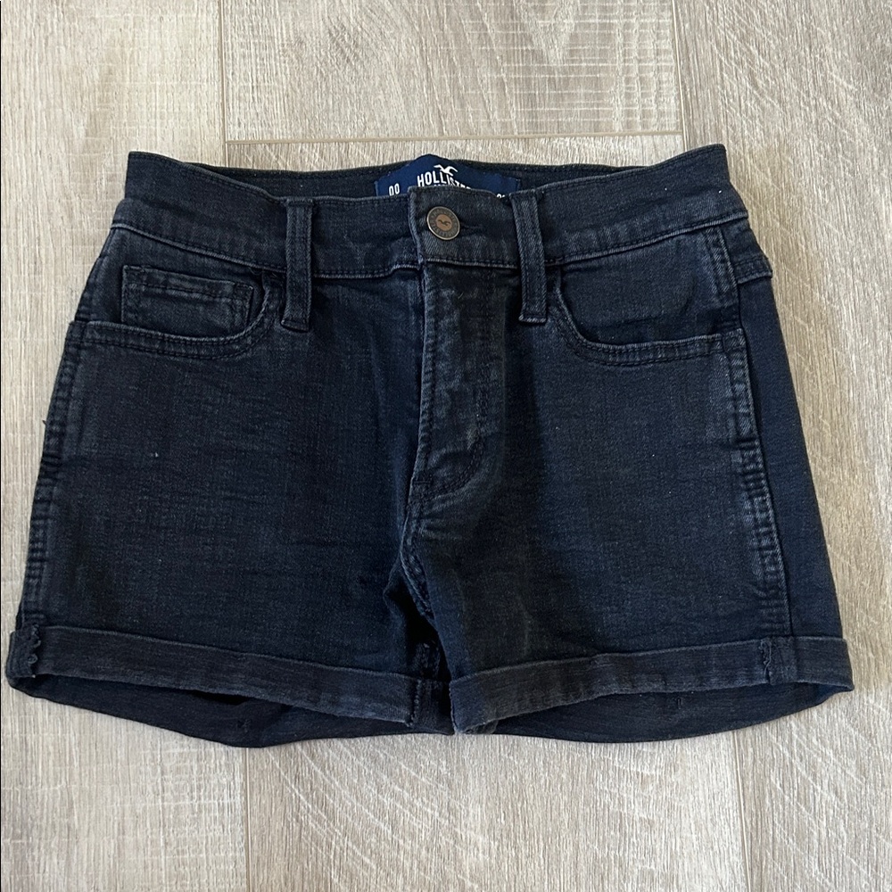 Hollister Mid-Rise Black Jean Shorts
